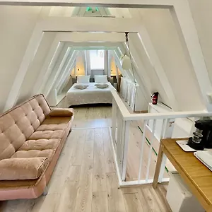 https://olive-bed-and-breakfast.amsterdamhotelsnl.com